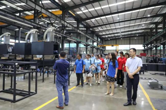 西科暑期社会实践‖百年潮已起,青春歌而行——人外学院与理学院联合开展“回望百年奋斗路 青年接力新征程”党史学习特色社会实践活动